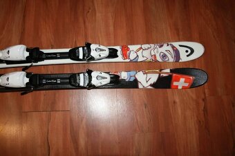 lyže head 107 cm , lyžaky - 2