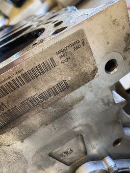 Spodek motoru bmw e60/61 525d 145kw - 2