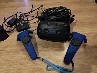 HTC Vive Pro 2 Full Kit - 2