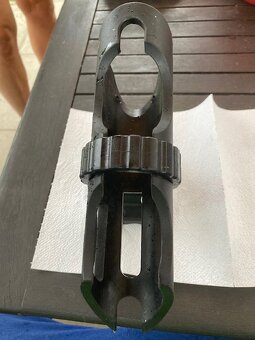 Prodám držák na prut ke člunu - 2