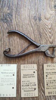 Kleště a jízdenky - 2