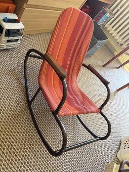 Retro houpaci kresilko - 2