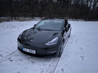 Prodám Tesla model 3 SR - 2