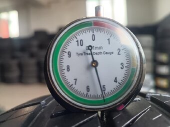 235/50 R19 PIRELLI (4920) - 2