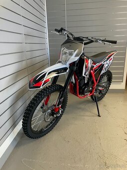Pitbike Leramotors Killer 250ccm 21"/18" - 2