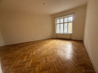Pronájem 2+1,90m2s balkonem v centru města Olomouce - 2