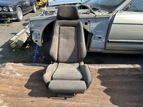 BMW E24 recaro sklopné - 2