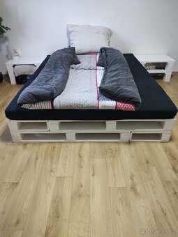 Postel z europalet bílá 160x200 - 2