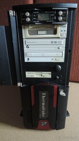 počítačová skříň THERMALTAKE X - 2