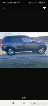 Suzuki Grand Vitara 2.4 benzin LPG 4x4 - 2