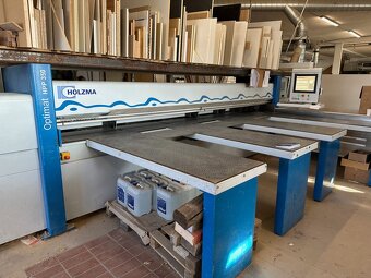 Velkoplošná dělící pila HOLZMA HPP 350/43/43 - 2