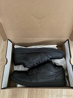 Air Jordan 1 Low tenisky, vel. 50.5 - 2