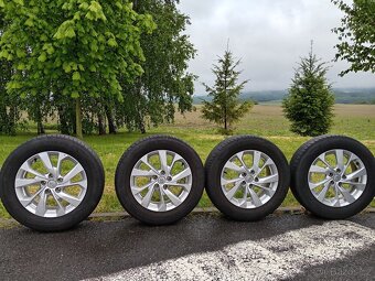 Originál ALU kola Hyundai Tucson R17 + letní pneu - 2