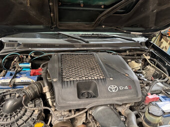 Prodej Toyota HILUX 3,0 diesel, 5-rychl. manuál - 2