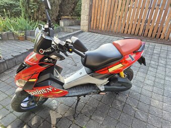 Prodám skútr Aprilia SR 50 - 2