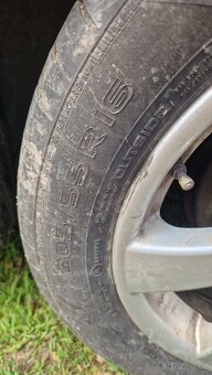 Alu kola 16 peugeot 307 dot22 205/55/16 nokian - 2