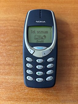 Nokia 3310 - 2