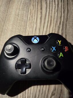 Originální microsoft Xbox one bezdrátový ovladač model 1537 - 2
