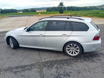 BMW E91 325XI - 2