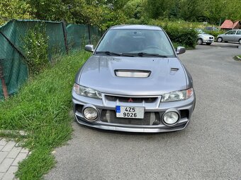 Mitsubishi Lancer Evolution IV - 2