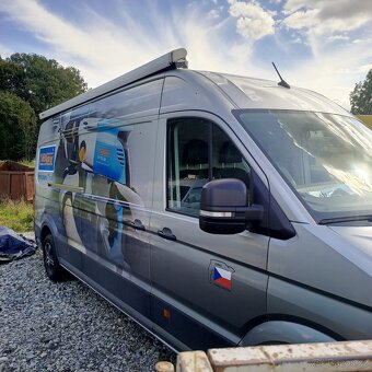 Volkswagen Crafter 2018 LED svetla, Metalíza 123.000km - 2