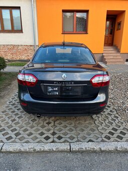 Renault Fluence - 2