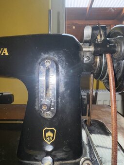 šicí stroj minerva - 2