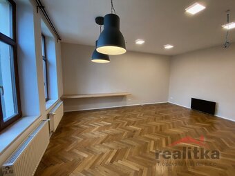 Prodej velkého bytu 4+1, 109 m² se zahradou, ul. Olomoucká,  - 2