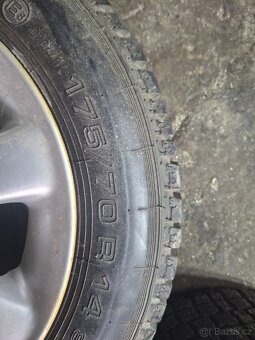 Prodám dvě kola 175/70 R14 4X100 - 2