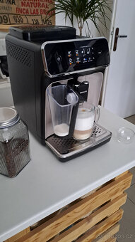 Automatický kávovar Philips na zrnkovou kávu - 2