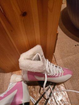 Dámské zateplené brusle - 2