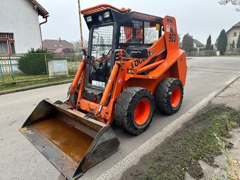 nakladač LOCUST 903 - 2