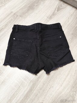 Černé riflové kraťasy - 2