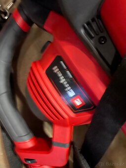 Vysavač na listí - 2