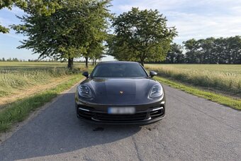 Porsche Panamera 4S - 2
