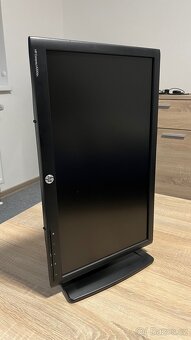 Monitor HP LA2006X - 2
