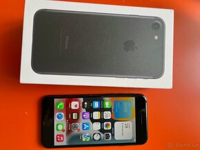 iPhone 7 128 GB černý - 2