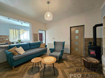 Prodej rodinného domu 3+1, 85m2, s garáží a pozemkem 1534m2, - 2