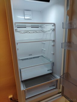 Beko RCNA406E60WN - 2