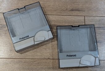 Originální výsuvný box Polaroid na 5,25" diskety - 2