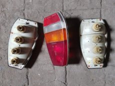 Prodám zadní lampy Škoda 120 a 105 Užovka - 2