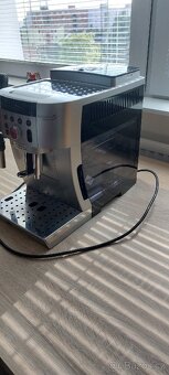 Automatický kávovar Delonghi Magnifika smart - 2