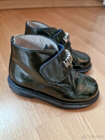 Boty Moschino vel. 22 - 2