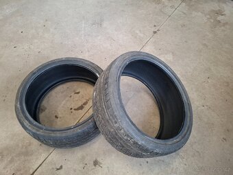 Prodám letní pneu 235/35 r19 ALTENZO - 2