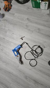 Prodám vrtačku Narex 550W - 2