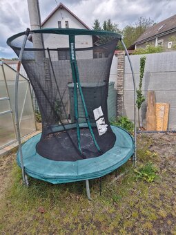 Daruji trampolinu - 2