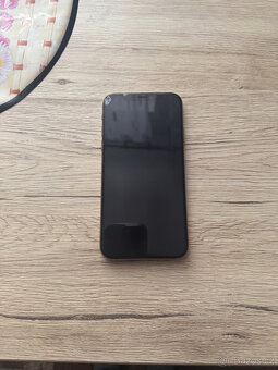 iPhone XS (64 GB) - zlatý - 2