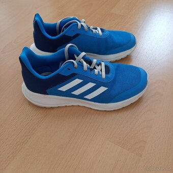 Chlapecké tenisky Adidas vel. US 6 1/2 - 2