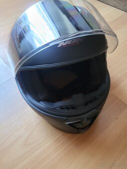 Dětská přilba na motorku - 2