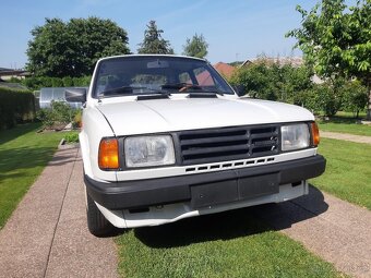 Škoda 125 l , 5kvalt , 1989 . - 2